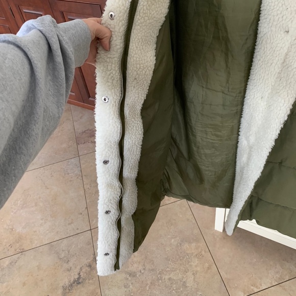 Garage Puff Parka in Olive - Picture 4 of 14